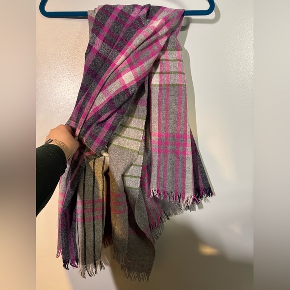 Talbots wool scarf rectangle Gray Pink Green Plaid Fringe Wrap Warm Winter 54x58 - Picture 1 of 5